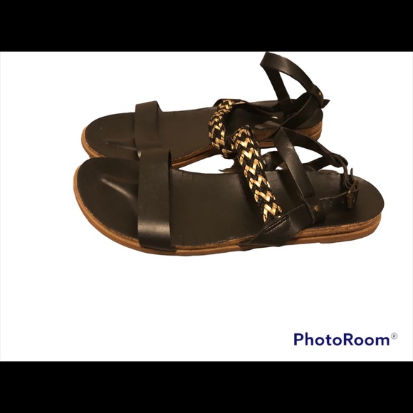 UGG Girls Jayna Sandals Black Size 6 - Picture 2 of 9